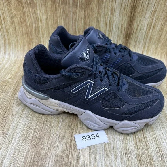 New Balance 9060 Women's Size 7.5 Eclipse Navy Suede Shoes Sneakers GC9060NV - Picture 10 of 10